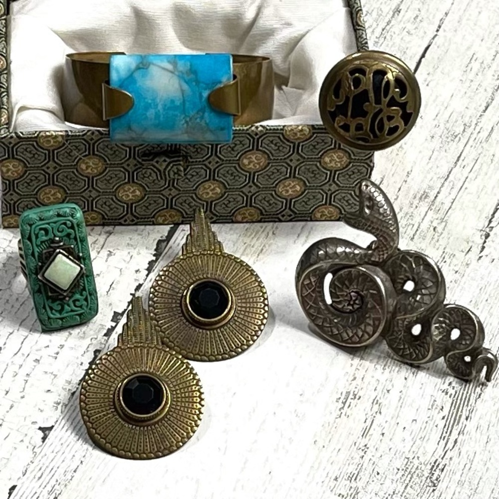 Jan Michaels Collectibles Bundle
